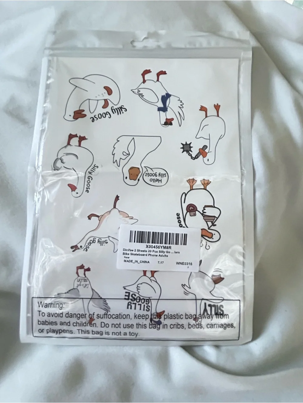 NWOT WCGXKO Silly Goose Novelty Canvas Makeup Bag